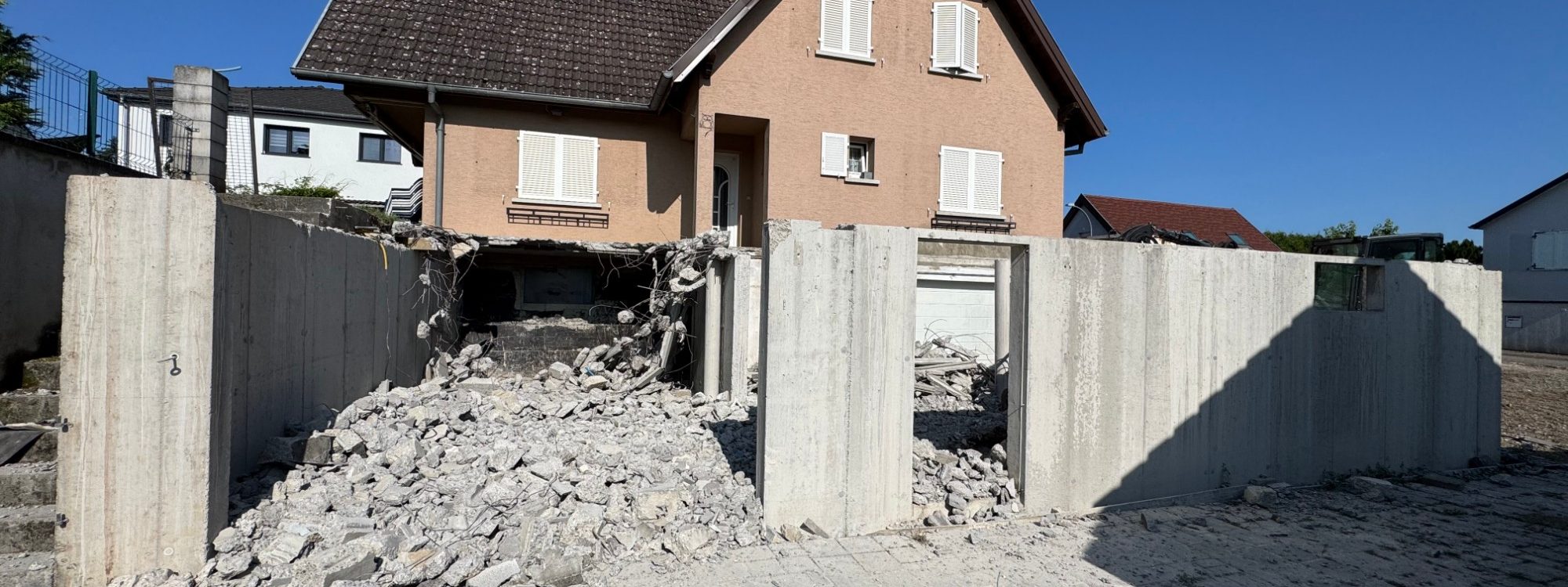 D&eacute;molition de tous b&acirc;timents et petite ma&ccedil;onnerie &agrave; Altkirch, pr&egrave;s de Guebwiller Colmar